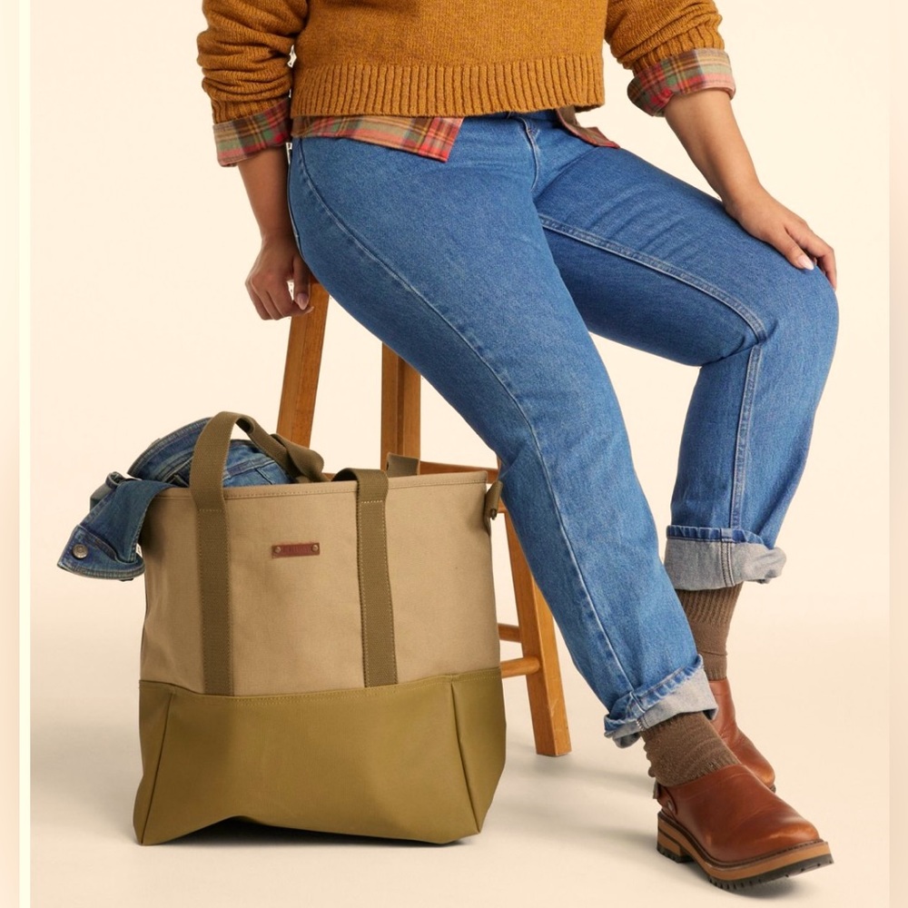 L.L. Bean Double L Womens Jeans Ultra High-Rise Straight Leg size 22W stonewash